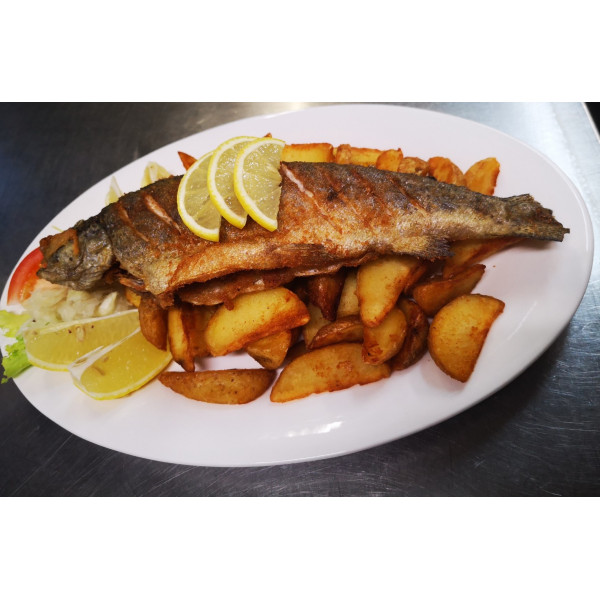 Pisztráng roston (kb. 25 dkg) választható körettel